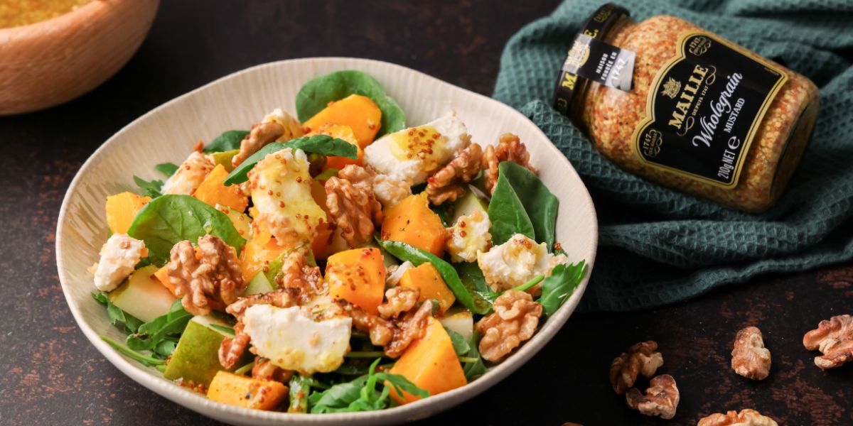 Jesienna sałatka z pieczoną dynią i sosem musztardowym decare